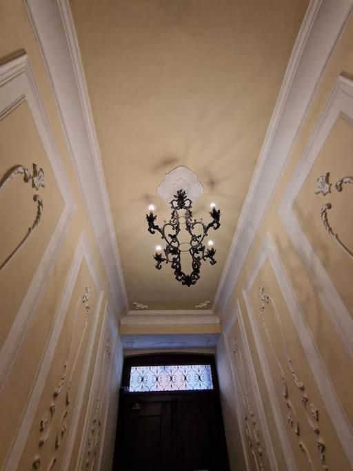Apartament Fil-rouge - Elegante E Tranquilla Vista In Centro *